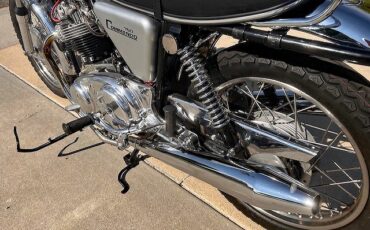 Norton-Commando-750-Roadster-1972-20