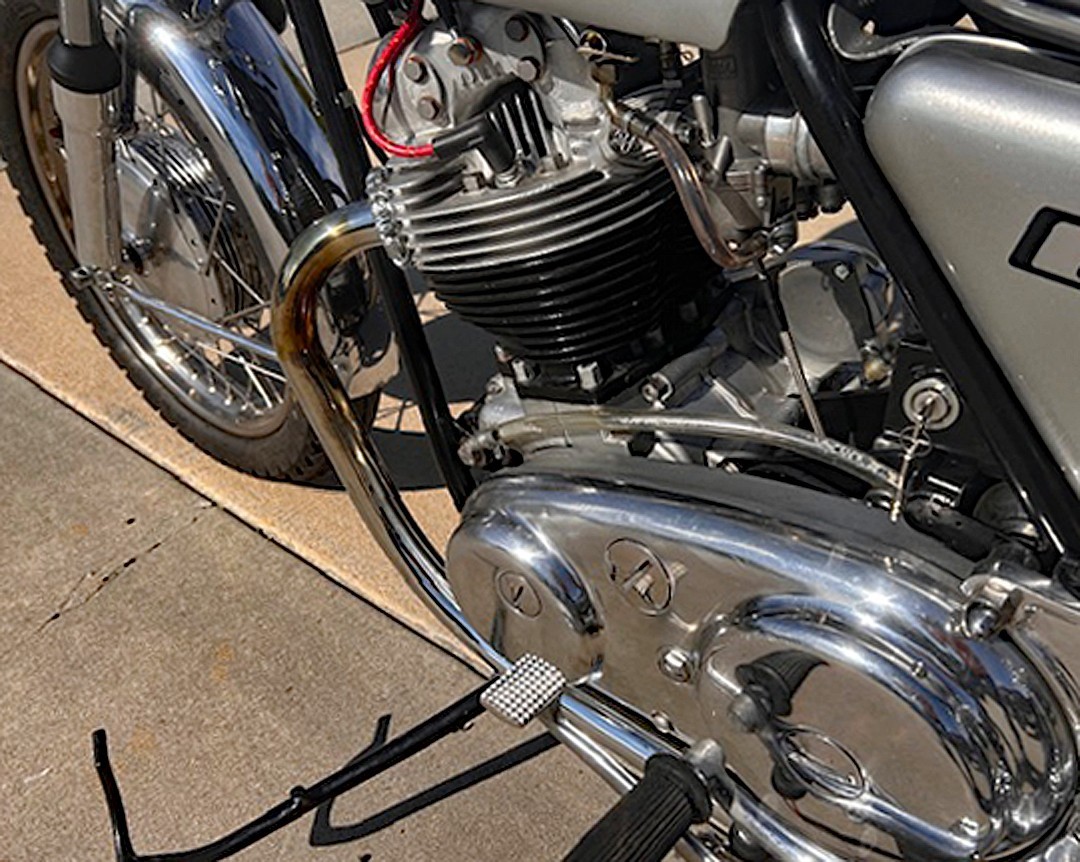 Norton-Commando-750-Roadster-1972-21