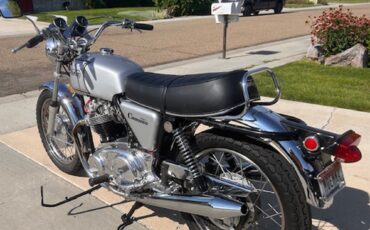 Norton-Commando-750-Roadster-1972-4