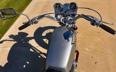 Norton-Commando-750-Roadster-1972-6