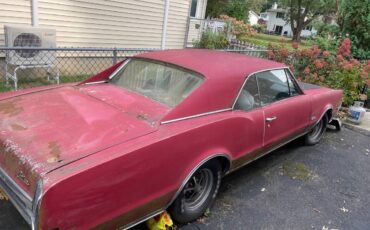 Oldmobile-cutlass-supreme-1967-red-3
