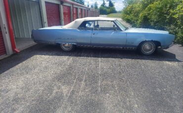 Olds-98-convertible-1969-blue-3
