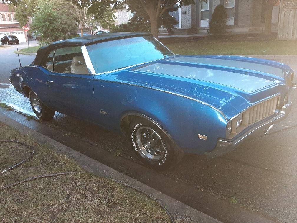 Olds-cutlass-1969-blue-1