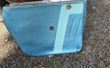 Olds-f85-1961-blue-11