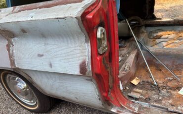Olds-f85-1961-blue-2