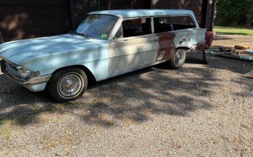 Olds-f85-1961-blue