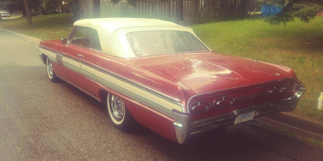 Olds-starfire-convertible-1964-1