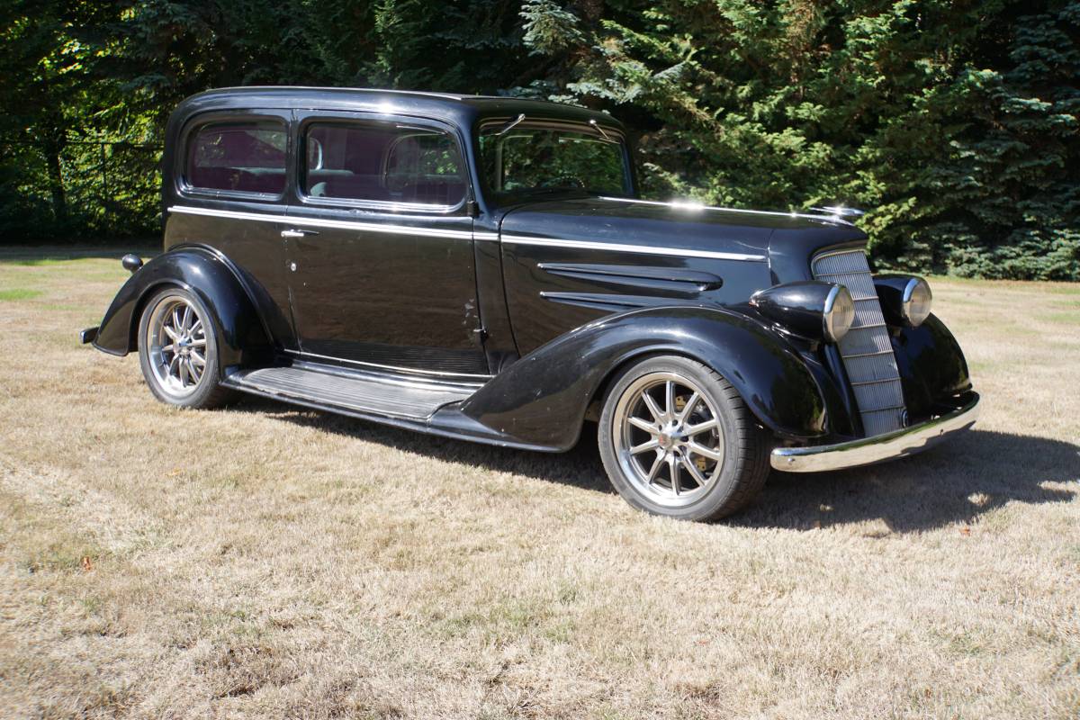 Oldsmobile-1934-black-1