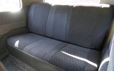 Oldsmobile-1934-black-14
