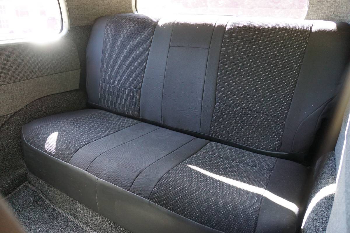 Oldsmobile-1934-black-14