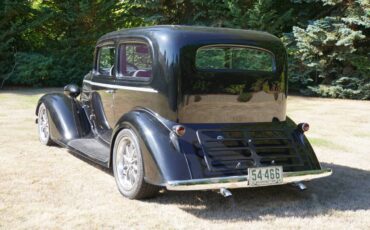 Oldsmobile-1934-black-5
