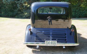 Oldsmobile-1934-black-6