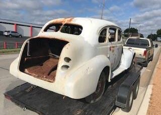 Oldsmobile-1938-white-6