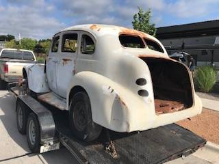 Oldsmobile-1938-white