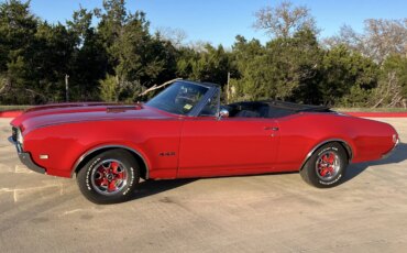 Oldsmobile-442-1968-Red-Black-17