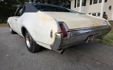 Oldsmobile-442-1969-white-5