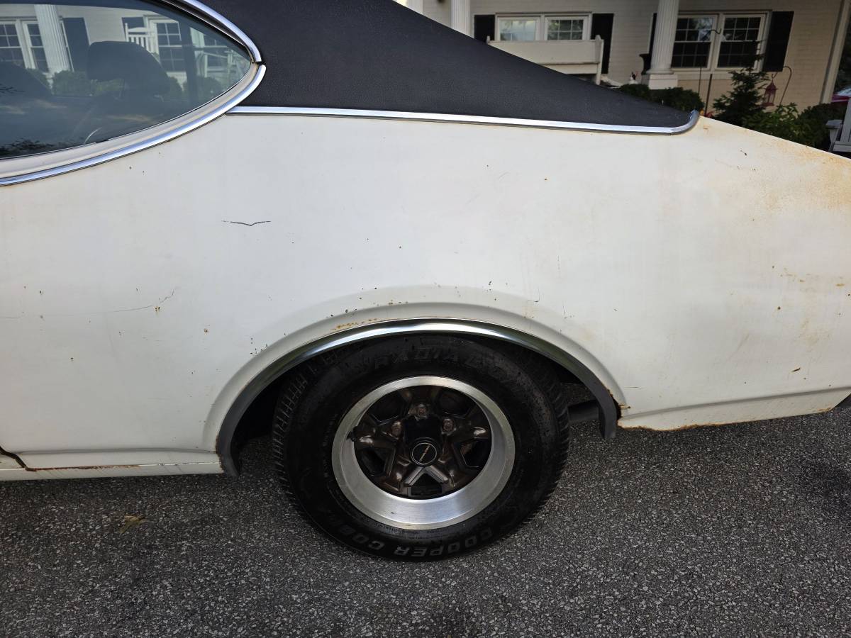Oldsmobile-442-1969-white-7