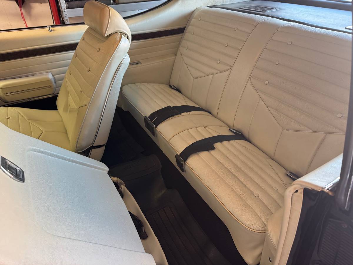 Oldsmobile-442-1970-2
