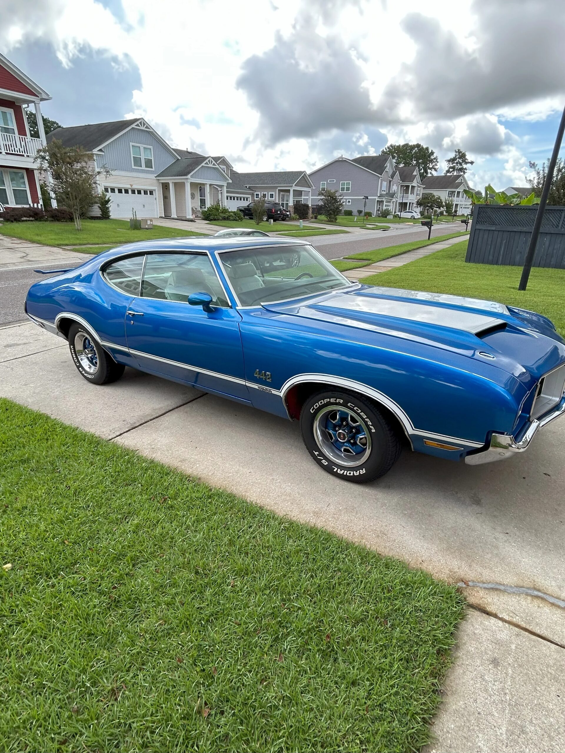 Oldsmobile-442-1971-Blue-White-4