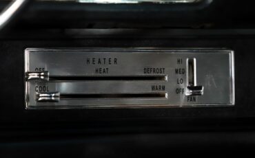 Oldsmobile-442-1972-Flame-Orange-Black-20