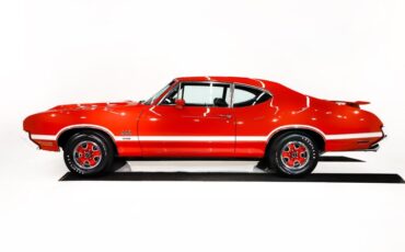 Oldsmobile-442-1972-Flame-Orange-Black-36