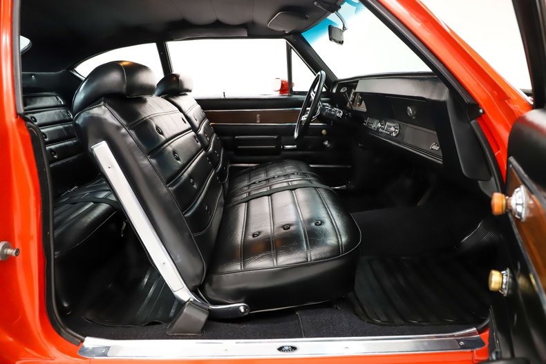 Oldsmobile-442-1972-Flame-Orange-Black-41