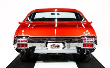 Oldsmobile-442-1972-Flame-Orange-Black-42