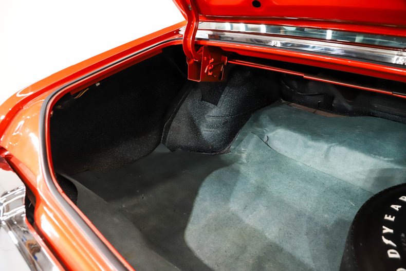 Oldsmobile-442-1972-Flame-Orange-Black-46