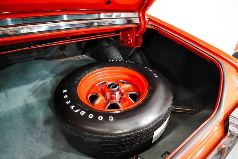 Oldsmobile-442-1972-Flame-Orange-Black-47