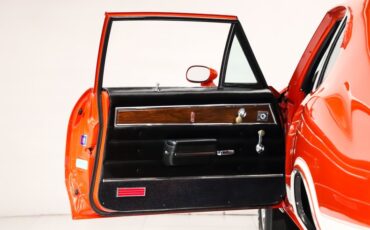 Oldsmobile-442-1972-Flame-Orange-Black-5