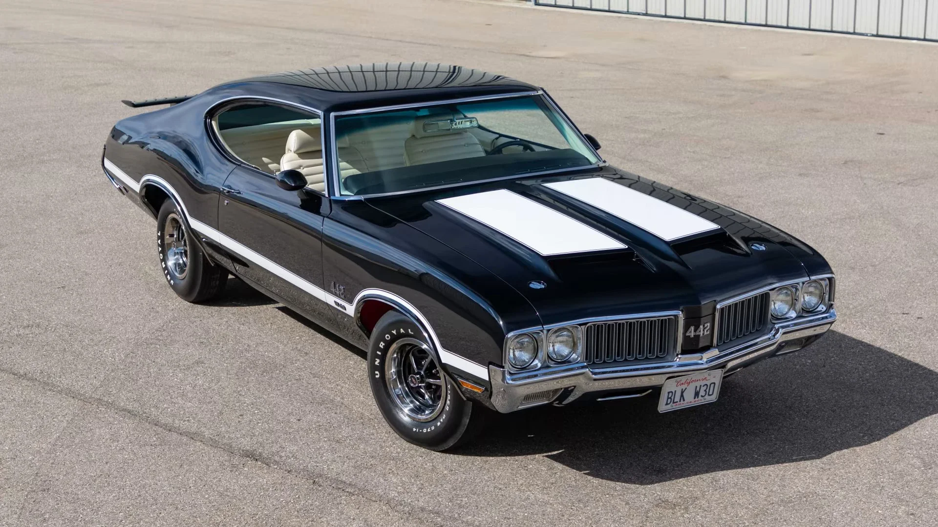 Oldsmobile-442-w30-1970-Black-White-11