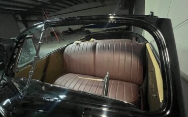 Oldsmobile-66-1941-black-10