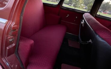 Oldsmobile-78-1948-red-13