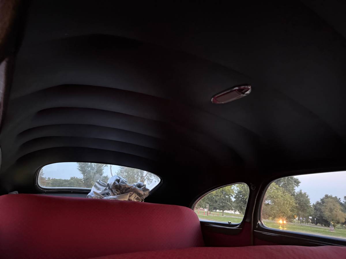 Oldsmobile-78-1948-red-15