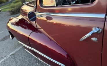 Oldsmobile-78-1948-red-17