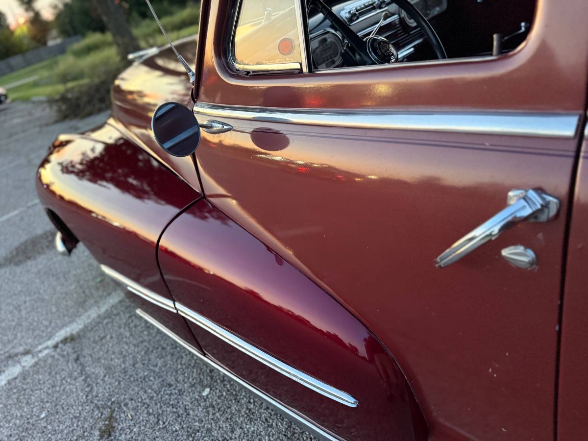 Oldsmobile-78-1948-red-17