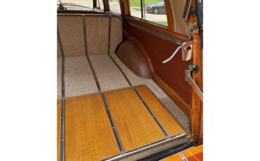 Oldsmobile-88-1949-Green-Beige-11