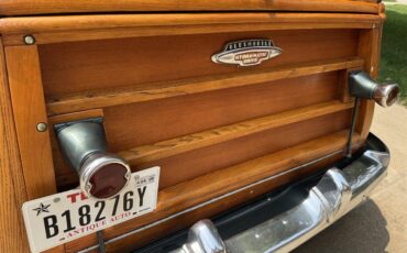 Oldsmobile-88-1949-Green-Beige-14