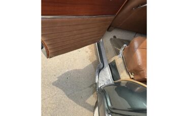 Oldsmobile-88-1949-Green-Beige-25