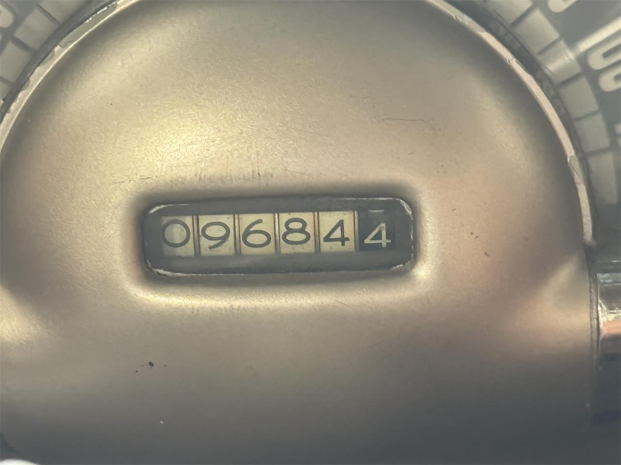 Oldsmobile-88-1949-Green-Beige-32