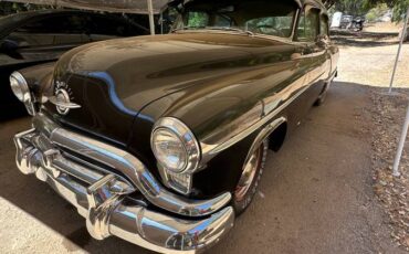 Oldsmobile-88-1952-black-1