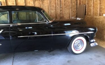 Oldsmobile-88-1953-black-4