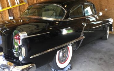 Oldsmobile-88-1953-black-5