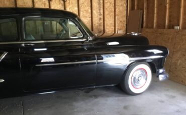 Oldsmobile-88-1953-black-7