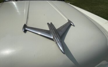 Oldsmobile-88-1956-Red-Burgundy-11
