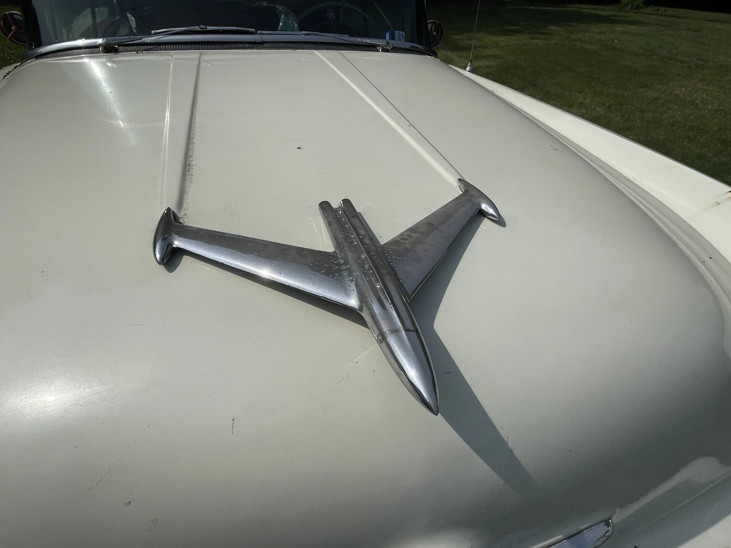 Oldsmobile-88-1956-Red-Burgundy-11