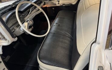 Oldsmobile-88-1958-Sedan-8