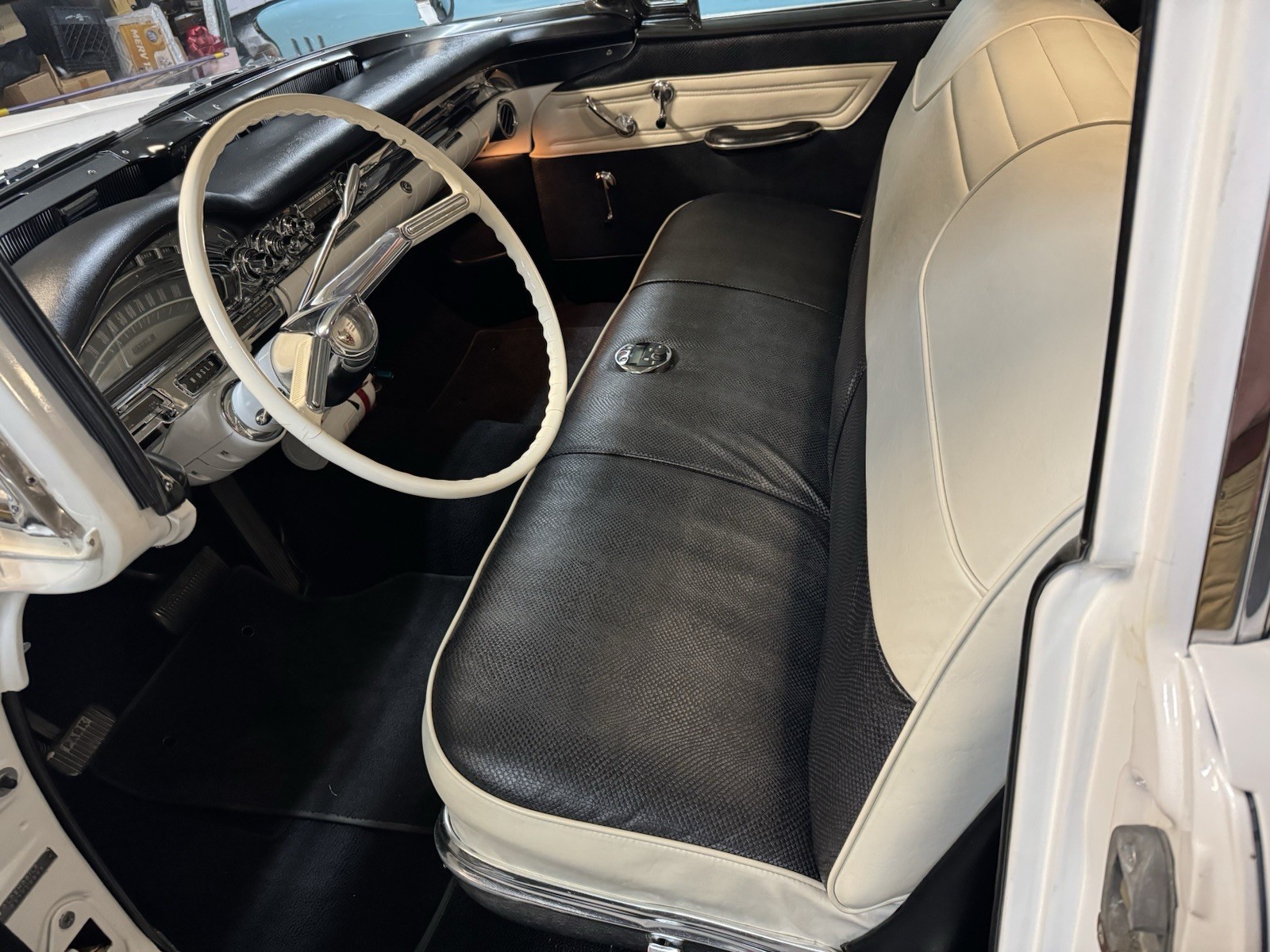 Oldsmobile-88-1958-Sedan-8
