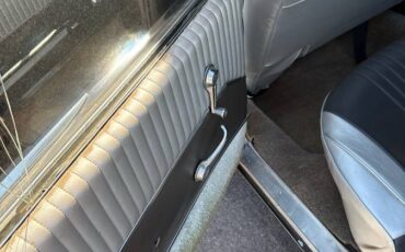 Oldsmobile-88-1963-black-12