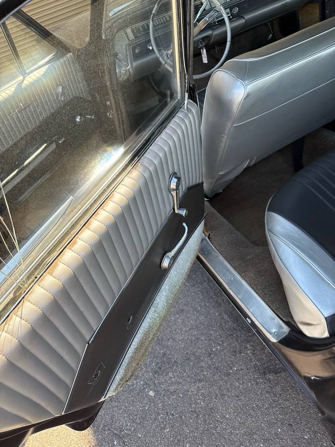 Oldsmobile-88-1963-black-12